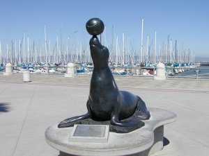 Bronze statue of the Giants' seal mascot