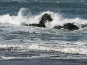 Crashing waves at MacKerricher State Park