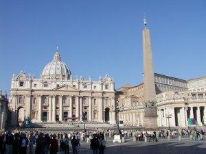 St. Peter's Square looking back towards St. Peter's Basilica