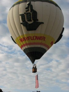 Patriotic Mayflower balloon